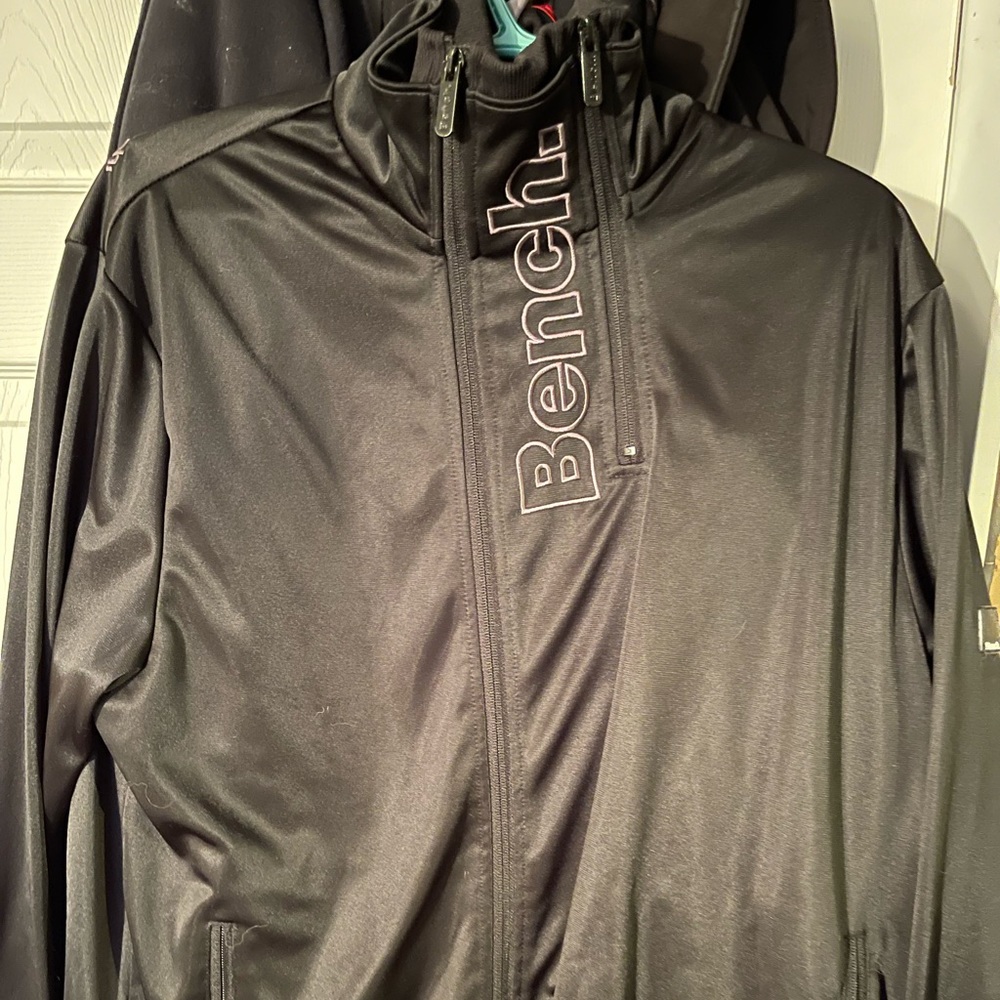 Bench track jacket